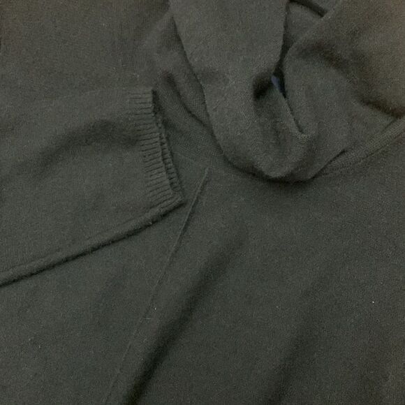 Calvin Klein Black Turtleneck Sweater Size Medium - Picture 4 of 6
